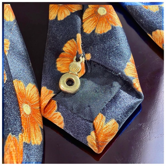 Bijan Black Silk Floral Tie - Orange Daisy Print | Statement Luxury Neckwear - Picture 12 of 15